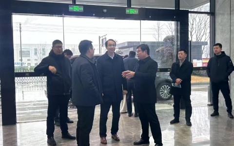 金華市委副書記、市長(zhǎng)張健蒞臨杭機(jī)股份調(diào)研指導(dǎo)