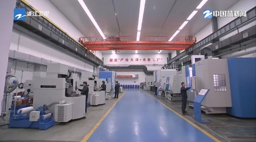 1704690186632691.jpg 杭機車間內(nèi)部.jpg